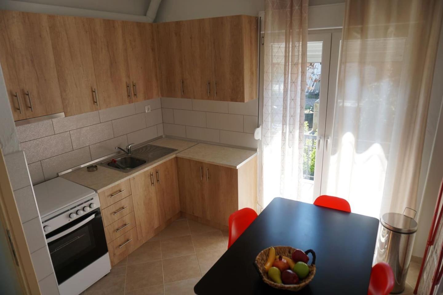 Seaside Family Apartment In Paralia Dionisiou Paralia Dionysiou Exterior foto